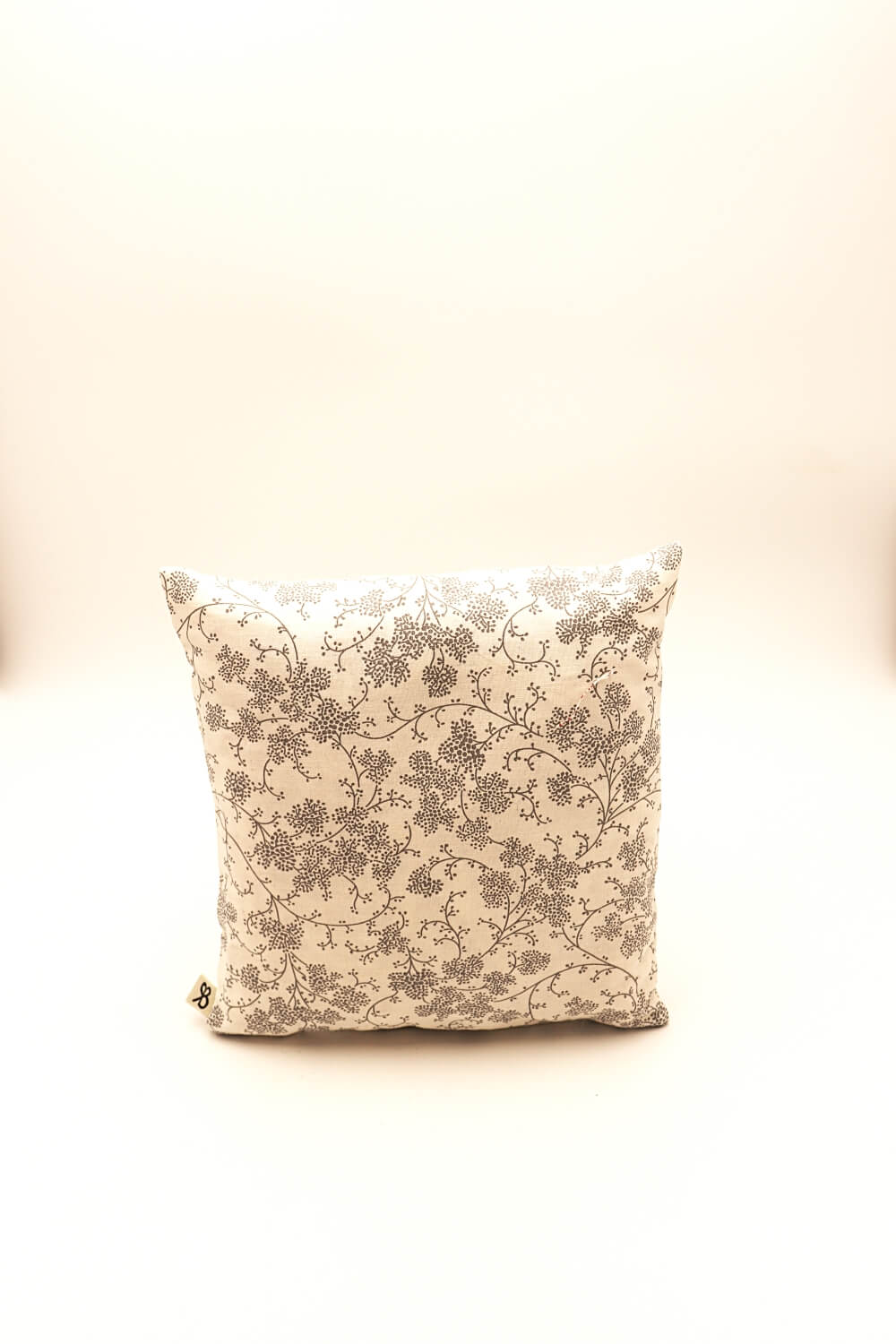 barbara-raggl-zirbenkissen-frida-23-IMG_8874