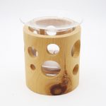 Barbara Raggl Teelicht aus Zirbenholz mit Glasschale für ätherische Öle